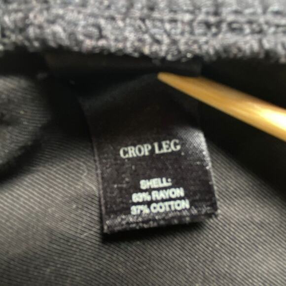 NWT WHBM Black Crop Pants Sz 10 Rhinestone Stud Cargo Style Embellished - Picture 10 of 15